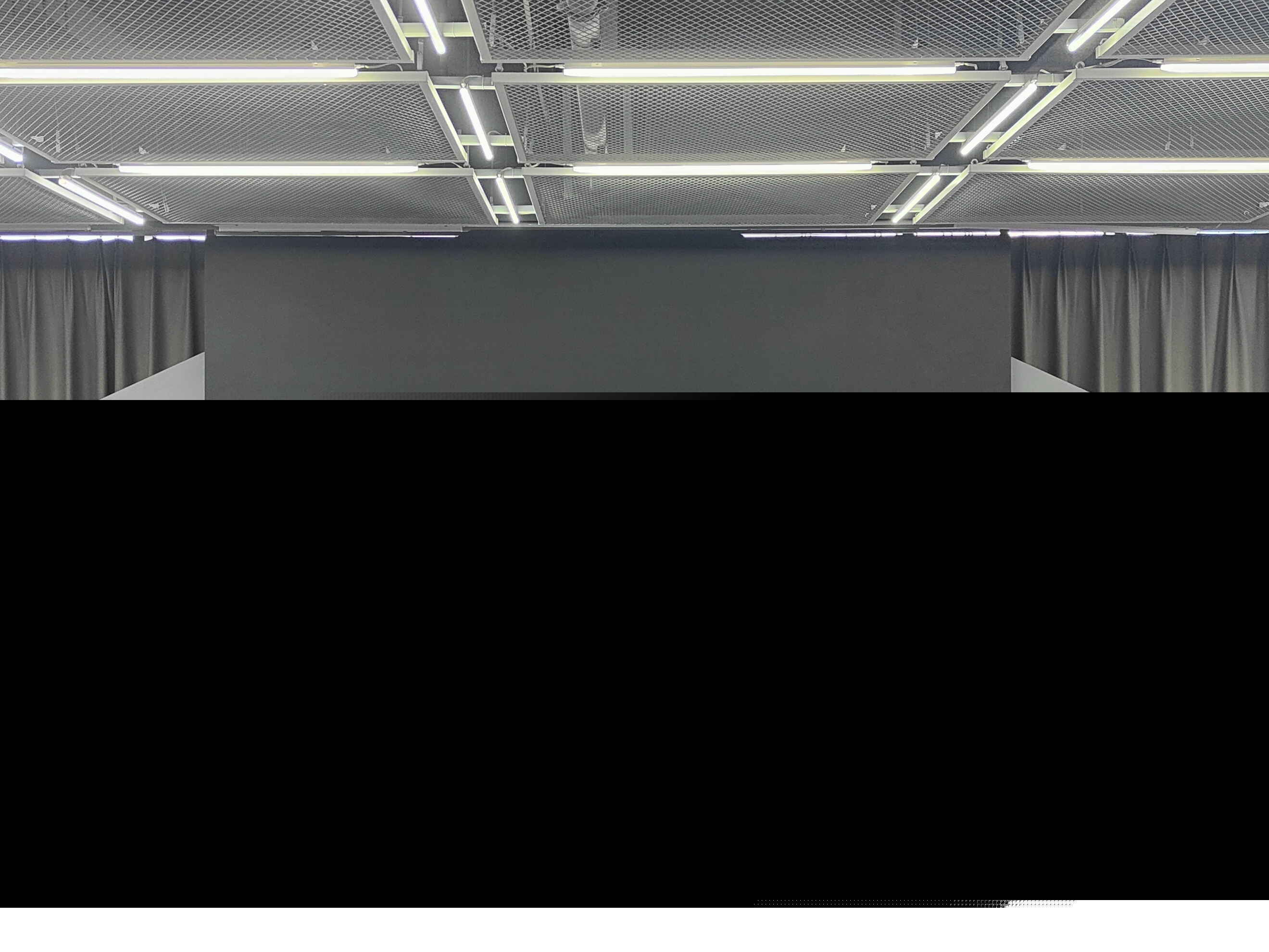 呈現(xiàn)絢麗畫面！液晶拼接大屏成為商業(yè)展示的新寵兒！